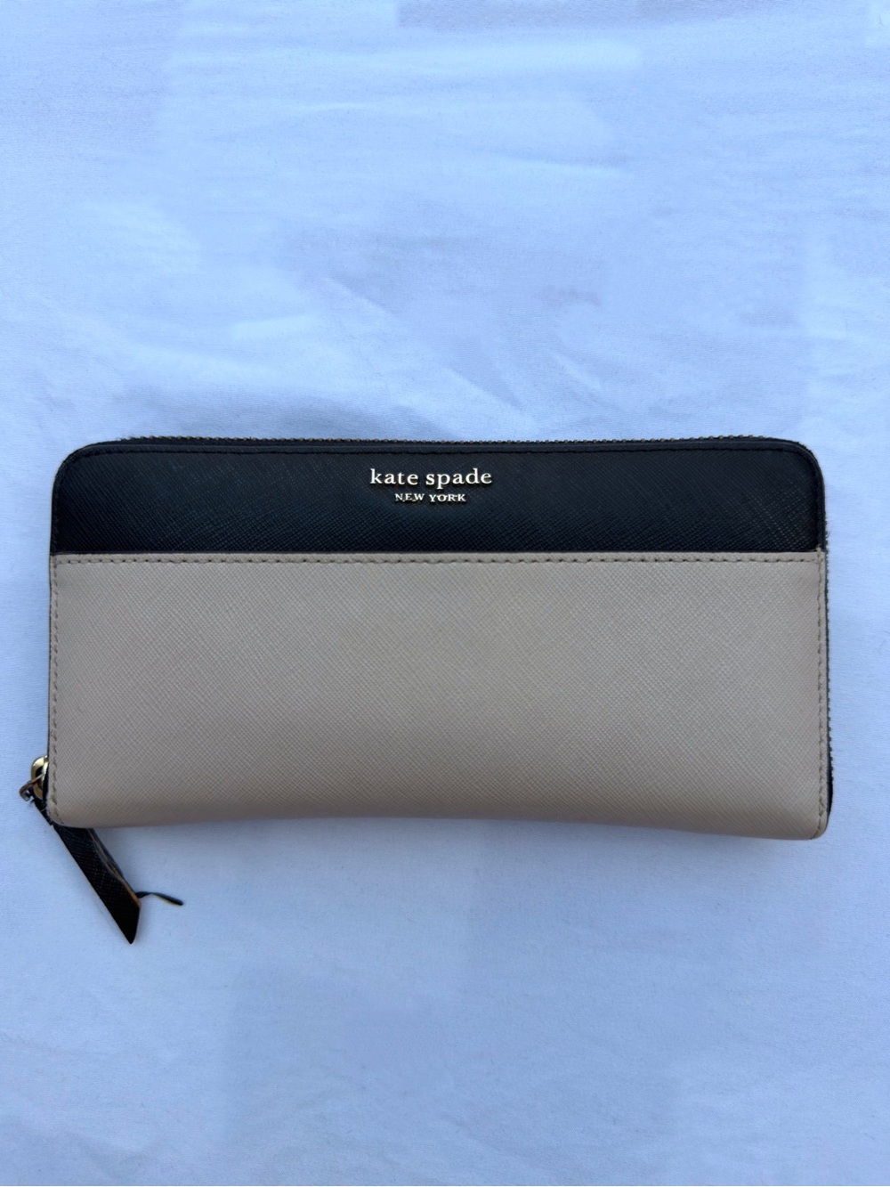 Kate Spade Staci Colorblock Large Continental Wallet in Warm Beige/Black